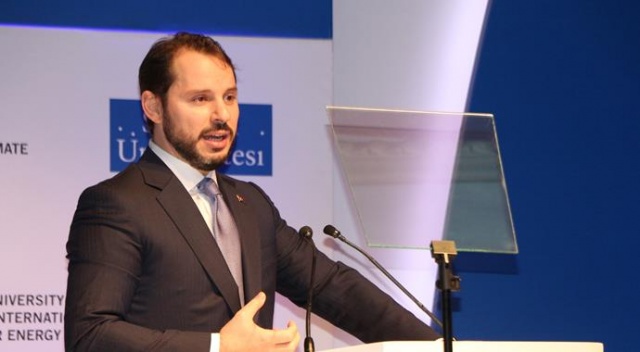 Bakan Albayrak: Enerji iletim hatlarındaki arıza sayıları önemli ölçüde azalmıştır Bakan Albayrak: Enerji iletim hatlarındaki arıza sayıları önemli ölçüde azalmıştır