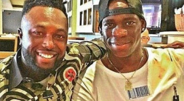 Balotelli'nin yakın arkadaşı bıçaklandı Balotelli'nin yakın arkadaşı bıçaklandı