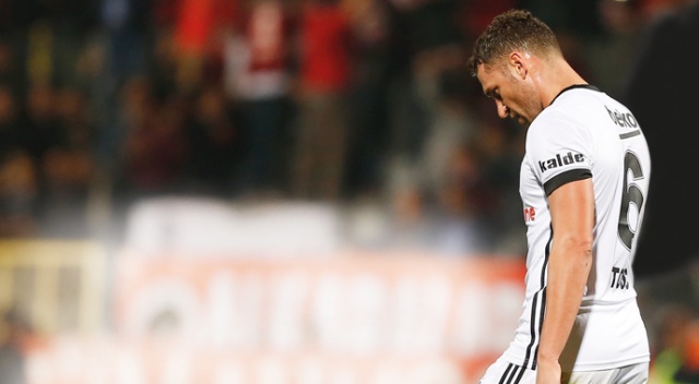 Beşiktaş'a çekiç darbesi