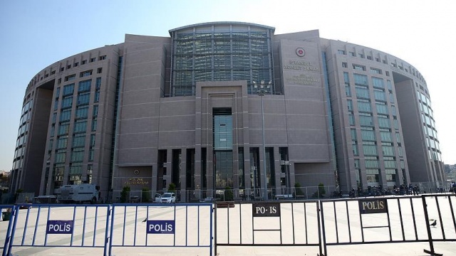 Darbecilere yardım eden kamu görevlisi siviller hakkında iddianame Darbecilere yardım eden kamu görevlisi siviller hakkında iddianame