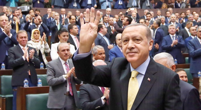 Barzani'ye Ankara'dan çifte uyarı: Aklını başına al yoksa... Barzani'ye Ankara'dan çifte uyarı: Aklını başına al yoksa...