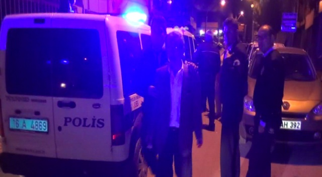 Eşinin arkadaşını bıçakladı Eşinin arkadaşını bıçakladı