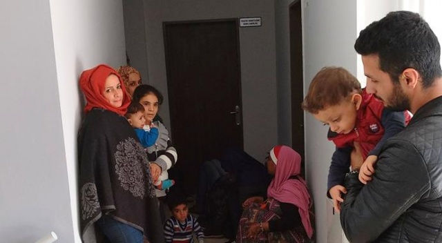 Karaburun açıklarında 60 mülteci yakalandı Karaburun açıklarında 60 mülteci yakalandı