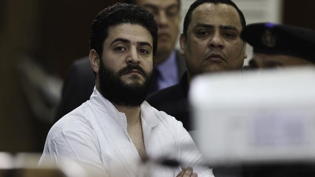 Mursi'nin büyük oğlu Usame'ye 3 yıl hapis cezası verildi Mursi'nin büyük oğlu Usame'ye 3 yıl hapis cezası verildi