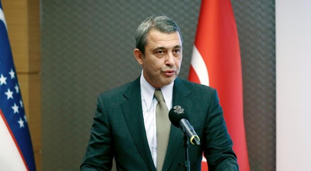 Özbekistan’la yaşanan tır krizi çözüldü Özbekistan’la yaşanan tır krizi çözüldü