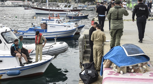 Sarıyer'de denize düşen bir genç öldü Sarıyer'de denize düşen bir genç öldü