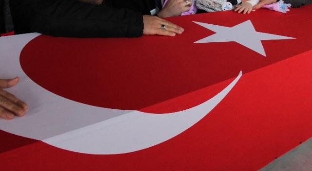 Şehit uzman onbaşı son yolculuğuna uğurlandı