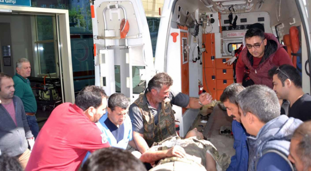 Siirt'te patlama: Yedi askerimiz yaralı Siirt'te patlama: Yedi askerimiz yaralı