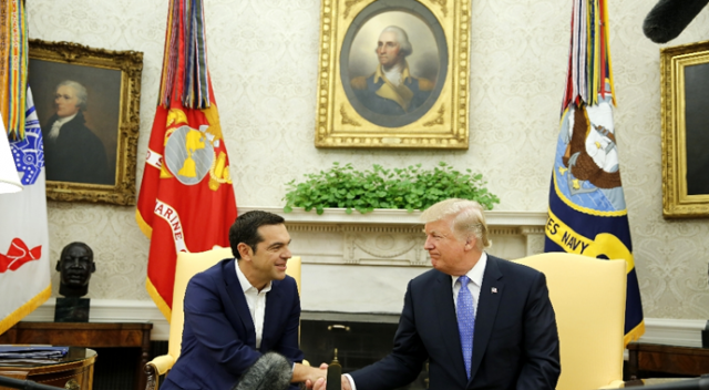 Trump, Çipras ile bir araya geldi