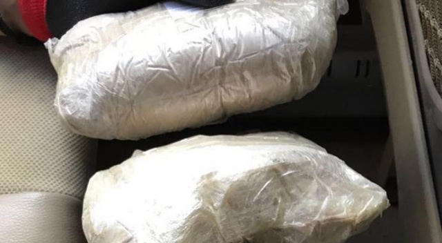 Van&#039;da bir minibüsten 65 kilodan fazla eroin çıktı