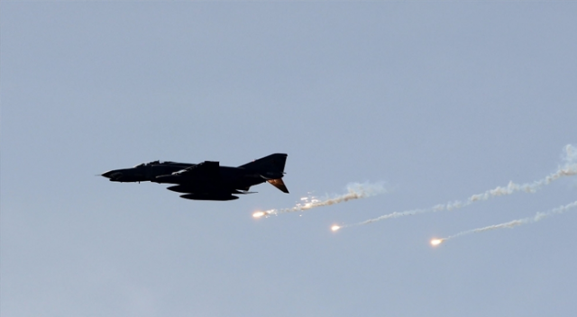 Yemen’de 7 El Kaide militanı öldürüldü Yemen’de 7 El Kaide militanı öldürüldü