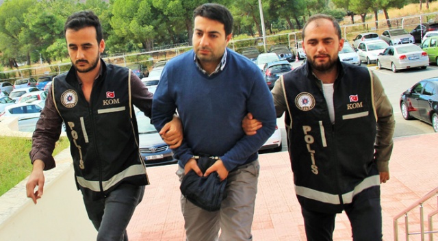 Yunanistan’a kaçmaya çalışan müsteşar tutuklandı Yunanistan’a kaçmaya çalışan müsteşar tutuklandı