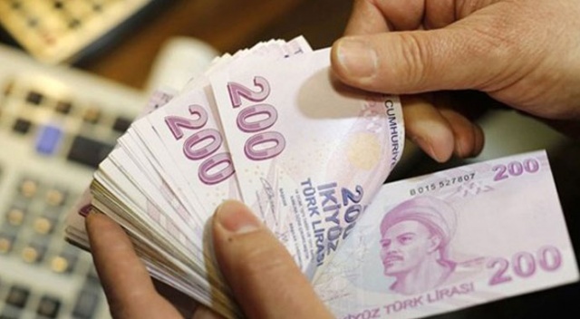 Türk lirası, kendi liginde en çok değer kaybeden para | Türkiye Gazetesi