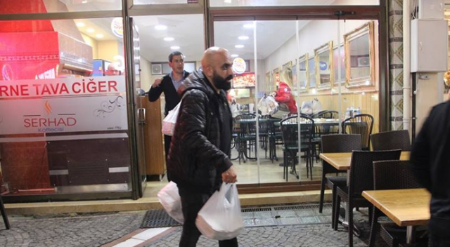 Acun’dan ekibine köfte kıyağı