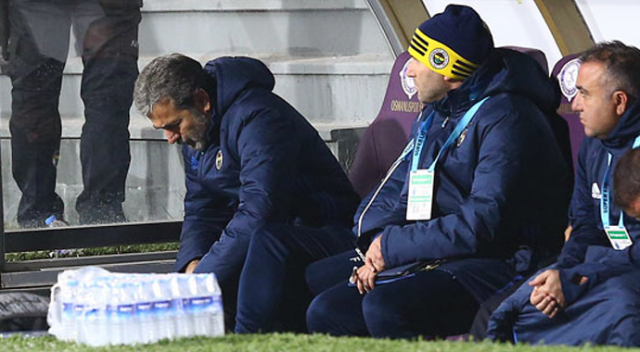 Aykut Kocaman telefonlarını kapattı Aykut Kocaman telefonlarını kapattı