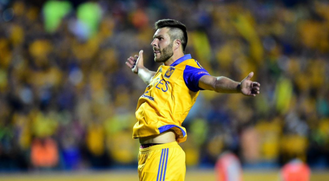 Cenk Tosun satılıyor, ilk hedef Gignac