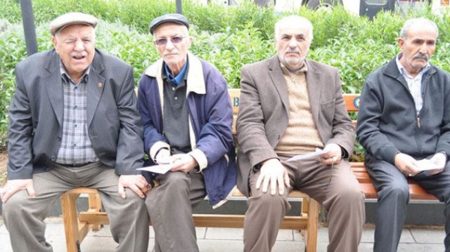 Emeklilere güzel haber! Yılbaşından itibaren ücretsiz olabilir Emeklilere güzel haber! Yılbaşından itibaren ücretsiz olabilir