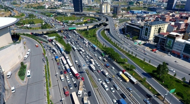 İstanbullullar yarın bu yollara dikkat! İstanbullullar yarın bu yollara dikkat!
