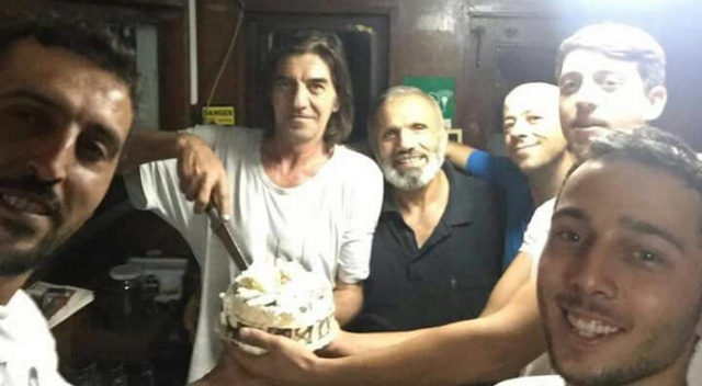 Türkiye onlardan gelecek iyi haberi bekliyor! Türkiye onlardan gelecek iyi haberi bekliyor!