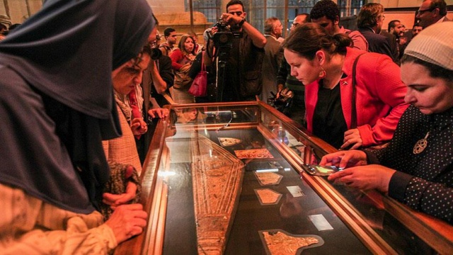 Tutankhamun&#039;un altınları ilk kez sergileniyor