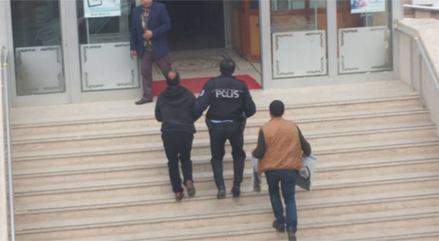 Uyuşturucuyu korse ile kamufle etmeye çalıştı Uyuşturucuyu korse ile kamufle etmeye çalıştı