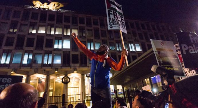 ABD&#039;nin Kudüs kararı Londra&#039;da da protesto edildi