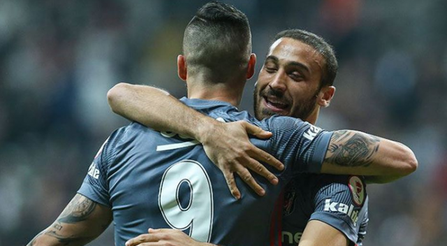 Başakşehir Cenk Tosun için Everton'a teşekkür etti Başakşehir Cenk Tosun için Everton'a teşekkür etti