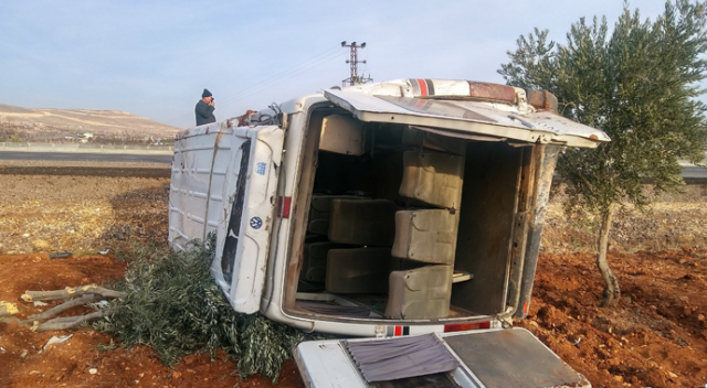 Gaziantep’te işçileri taşıyan minibüs takla attı: 15 yaralı