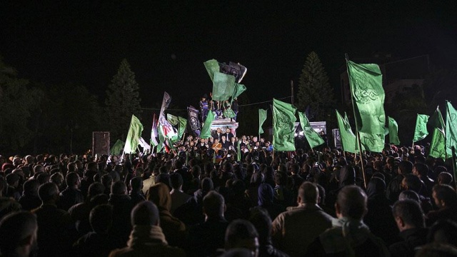 Hamas'tan İsrail'in barışçıl göstericileri hedef almasına tepki Hamas'tan İsrail'in barışçıl göstericileri hedef almasına tepki
