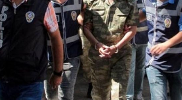 Kocaeli merkezli 5 ilde FETÖ operasyonu: 13 muvazzaf asker adliyeye sevk edildi Kocaeli merkezli 5 ilde FETÖ operasyonu: 13 muvazzaf asker adliyeye sevk edildi