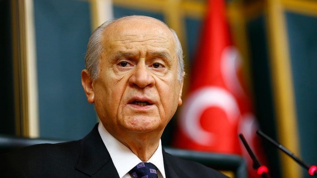 MHP Genel Başkanı Bahçeli: ABD'nin ilk kıblemiz üzerinde oynadığı oyun fiilen bozulmuştur MHP Genel Başkanı Bahçeli: ABD'nin ilk kıblemiz üzerinde oynadığı oyun fiilen bozulmuştur