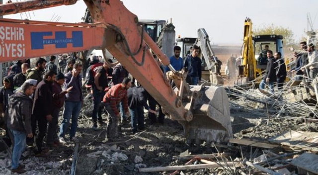 Şanlıurfa&#039;da inşaat çöktü: 1 ölü