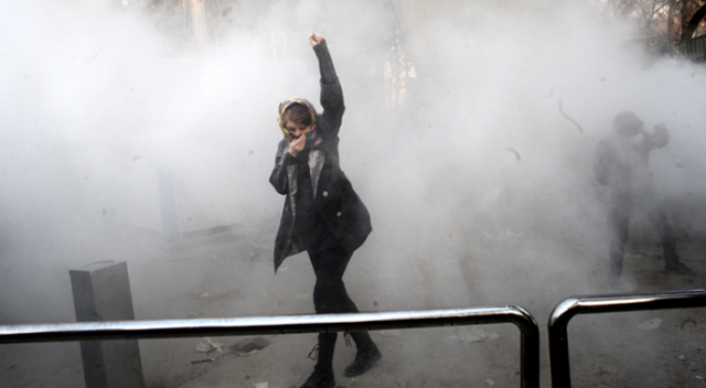 Acem 'Gezi'si kana bulandı Acem 'Gezi'si kana bulandı