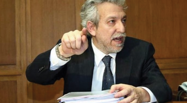 Atina, darbeci askerleri Türkiye'de işledikleri suçlar için yargılayabilecek! Atina, darbeci askerleri Türkiye'de işledikleri suçlar için yargılayabilecek!