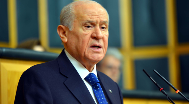 Bahçeli: CHP uçuruma yuvarlanıyor Bahçeli: CHP uçuruma yuvarlanıyor
