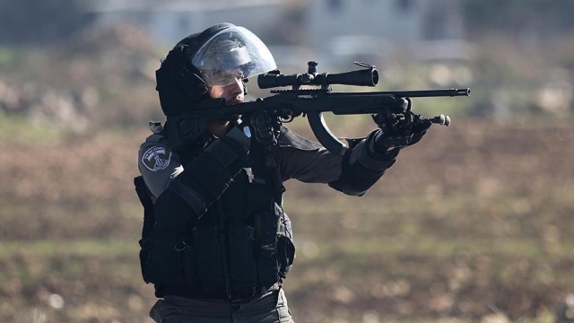 Batı Şeria'daki çatışmada Filistinli bir genç şehit oldu Batı Şeria'daki çatışmada Filistinli bir genç şehit oldu