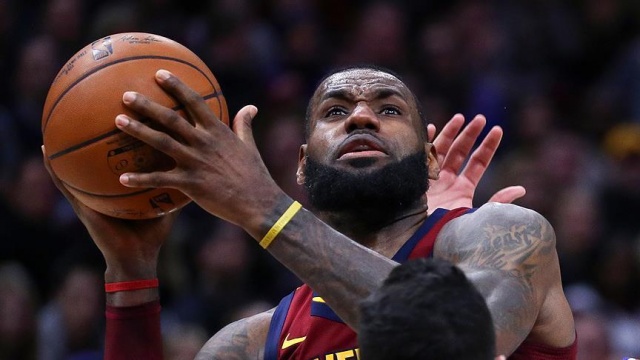 Cavaliers, Pistons'ı son çeyrekte devirdi