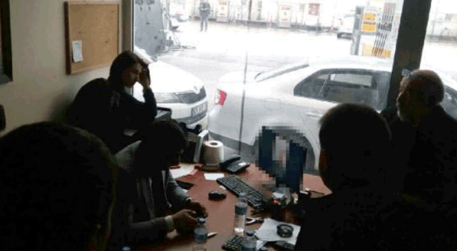 Elinde tabancayla intihar edeceğini söyleyip, canlı yayın yaptı