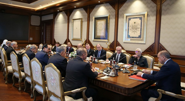 Erdoğan Lordlar Kamarası heyetini kabul etti Erdoğan Lordlar Kamarası heyetini kabul etti