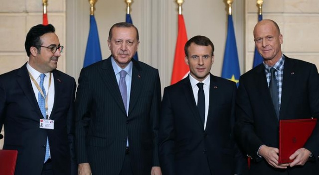Fransa-Türkiye arasında imzalar atıldı Fransa-Türkiye arasında imzalar atıldı