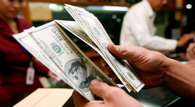 Geliri dolar olmayanlar döviz kredisi alamayacak Geliri dolar olmayanlar döviz kredisi alamayacak