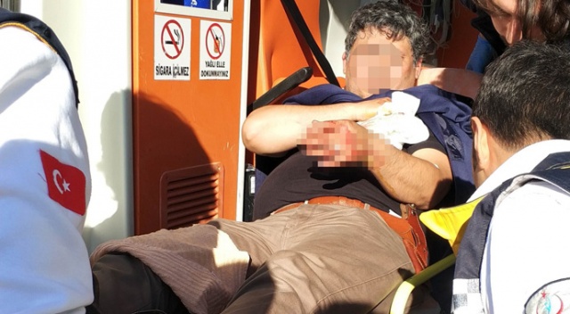 Polis memuru silahını temizlerken kazara vuruldu Polis memuru silahını temizlerken kazara vuruldu