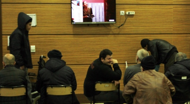 Soğuk havada dışarıda kalan evsizler unutulmadı Soğuk havada dışarıda kalan evsizler unutulmadı