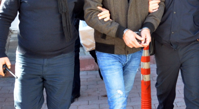 Sosyal medyadan terör propagandasına 10 gözaltı