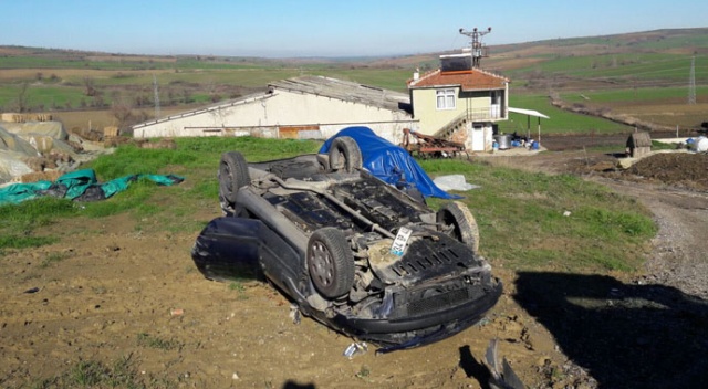 Tekirdağ'da kontrolden çıkan araç takla attı, yaralananlar var Tekirdağ'da kontrolden çıkan araç takla attı, yaralananlar var