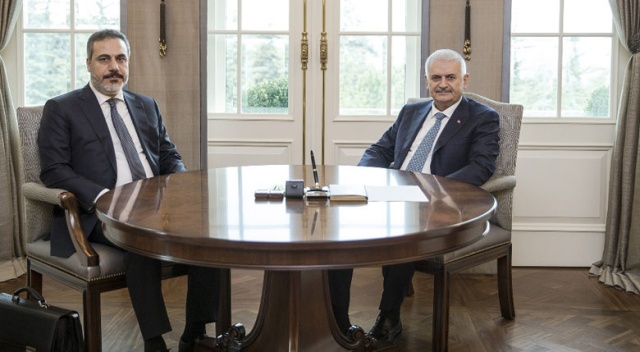 Başbakan Yıldırım, Hulûsi Akar ve Hakan Fidan’ı kabul etti Başbakan Yıldırım, Hulûsi Akar ve Hakan Fidan’ı kabul etti