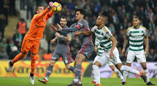 Beşiktaş, seri galibiyet almakta zorlanıyor