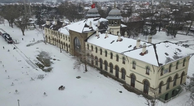 Edirne'de kar yağışı etkisini kaybetti Edirne'de kar yağışı etkisini kaybetti