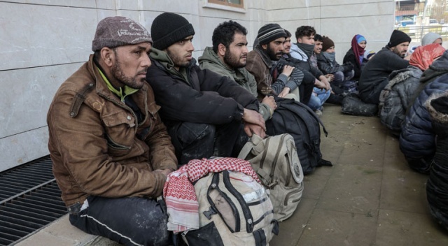 Hatay'da 29 yabancı uyruklu yakalandı Hatay'da 29 yabancı uyruklu yakalandı