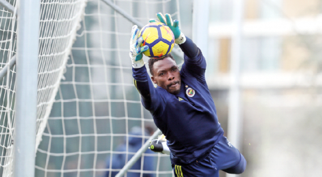 Kameni'den şampiyonluk duası Kameni'den şampiyonluk duası